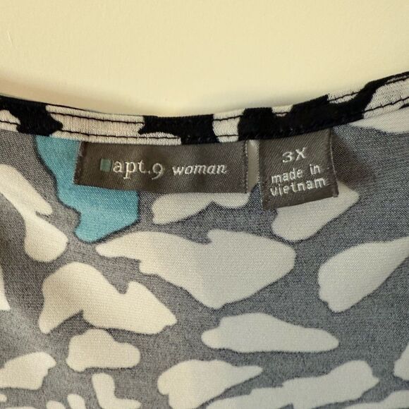 Apt. 9 Black and Blue Patterned Dress - Picture 3 of 6